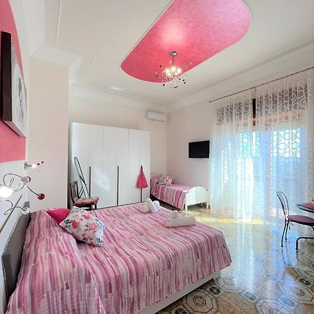 Il Borgo Bed & Breakfast Аджерола Екстериор снимка