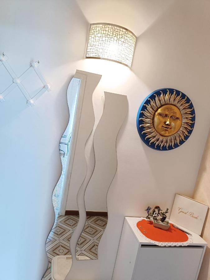 Il Borgo Bed & Breakfast Аджерола Екстериор снимка