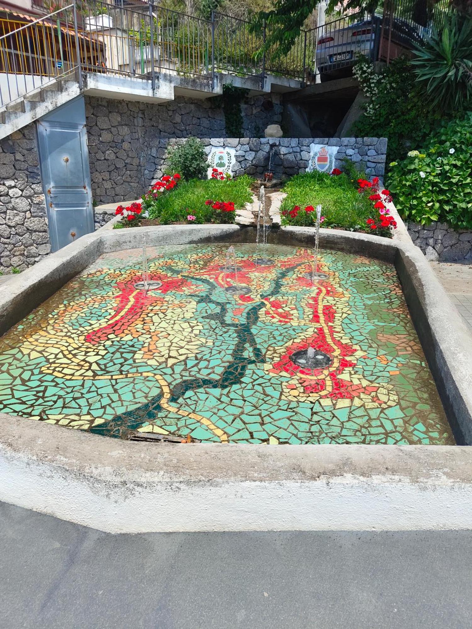 Il Borgo Bed & Breakfast Аджерола Екстериор снимка