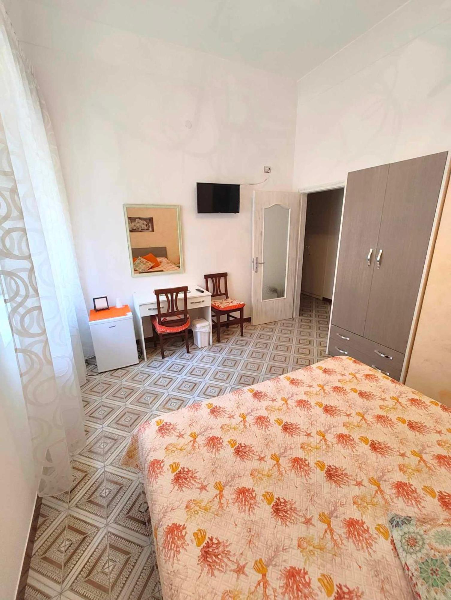 Il Borgo Bed & Breakfast Аджерола Екстериор снимка