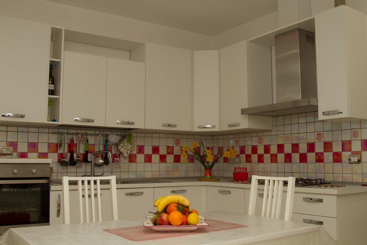 Il Borgo Bed & Breakfast Аджерола Екстериор снимка