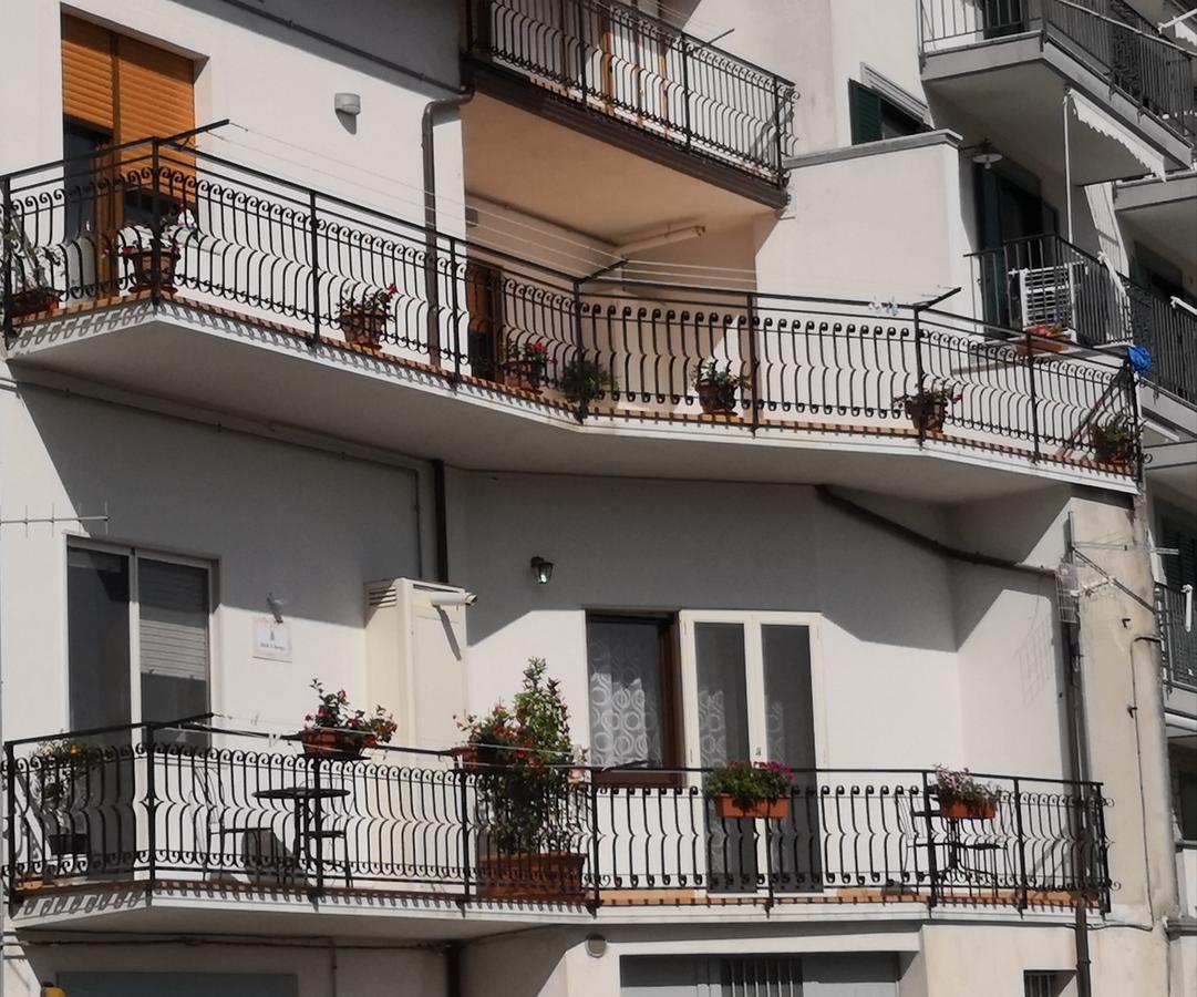 Il Borgo Bed & Breakfast Аджерола Екстериор снимка